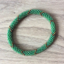 Load image into Gallery viewer, SUMMERGREEN BRACELET
